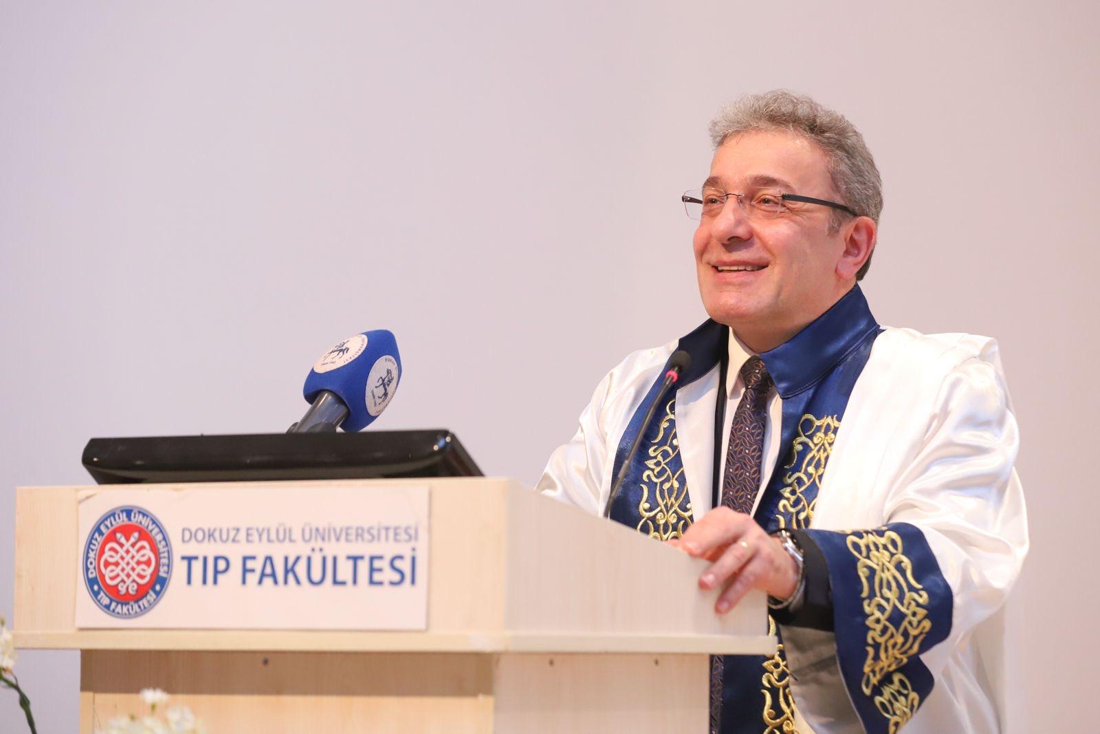 DEÜ'DE YENİ AKADEMİK YIL COŞKUSU